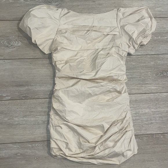 NEW Endless Rose Textured Off The Shoulder Dress in Ivory size Large NWT - Picture 2 of 13